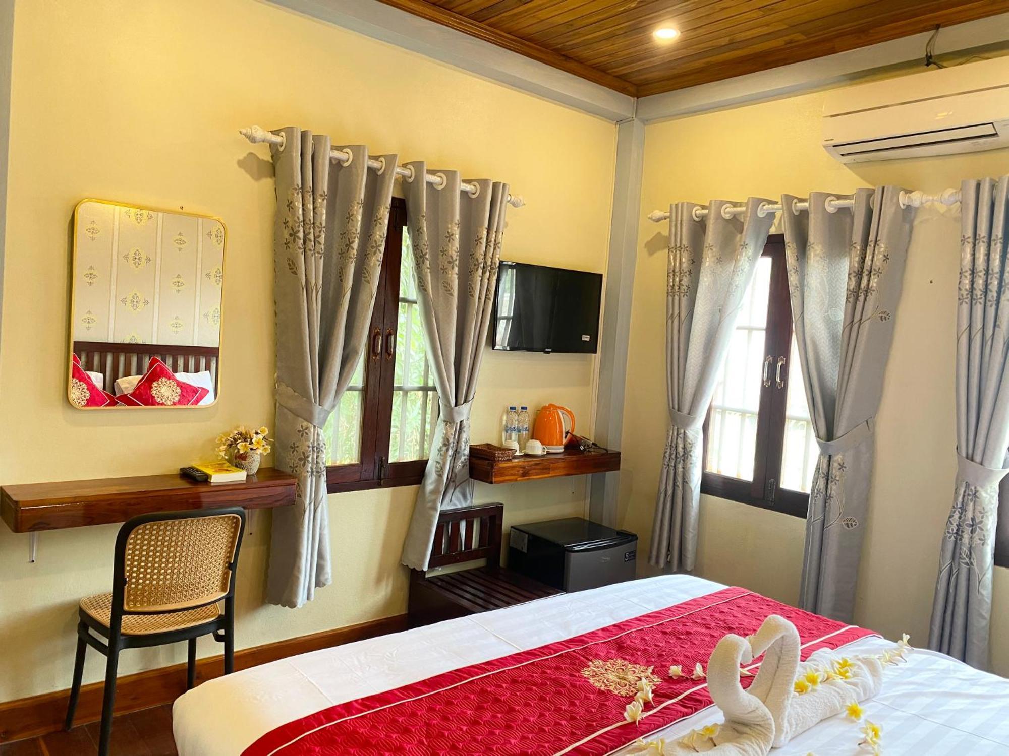 Golden Sun Boutique Hotel Luang Prabang Exterior foto