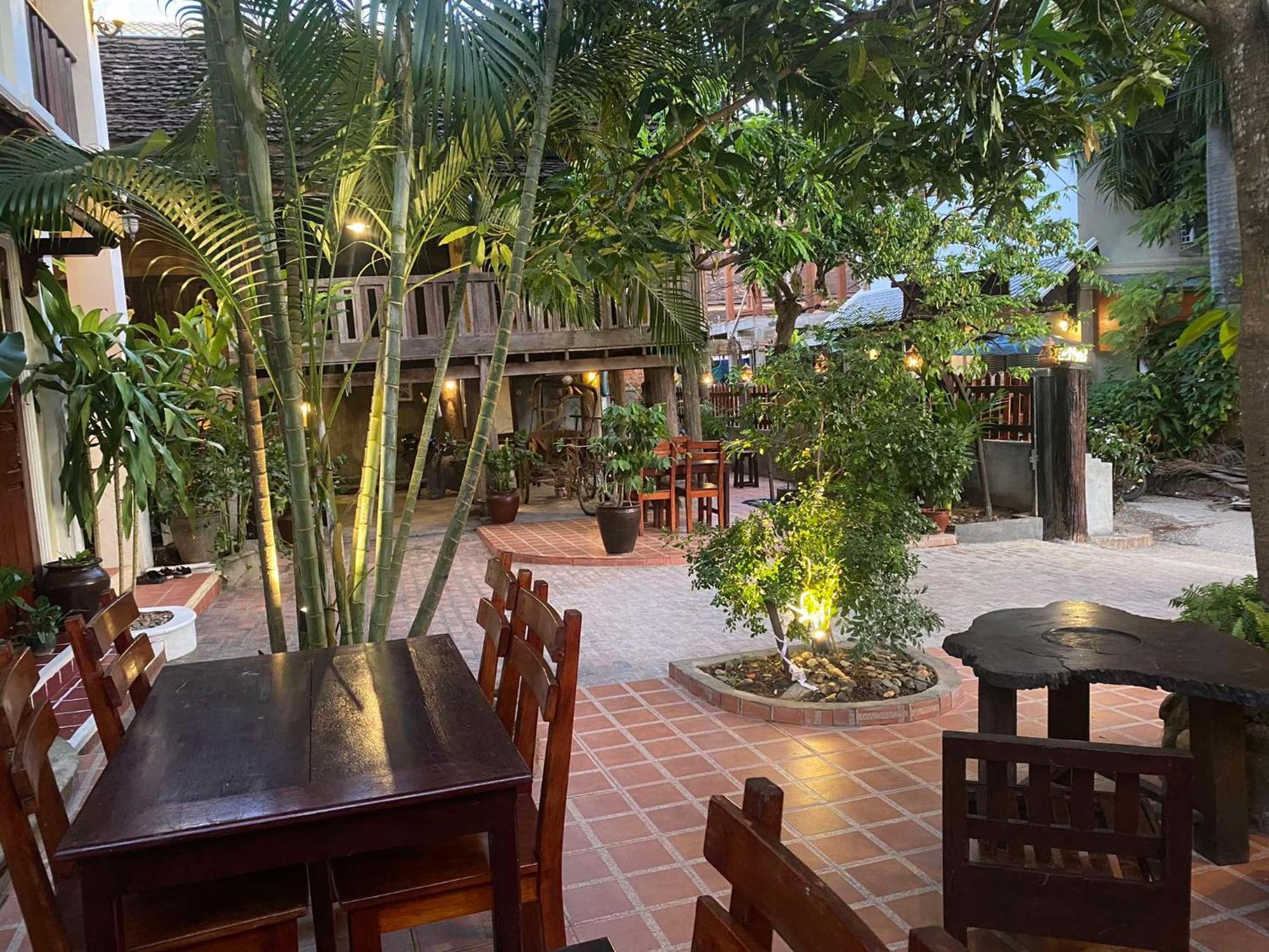 Golden Sun Boutique Hotel Luang Prabang Exterior foto