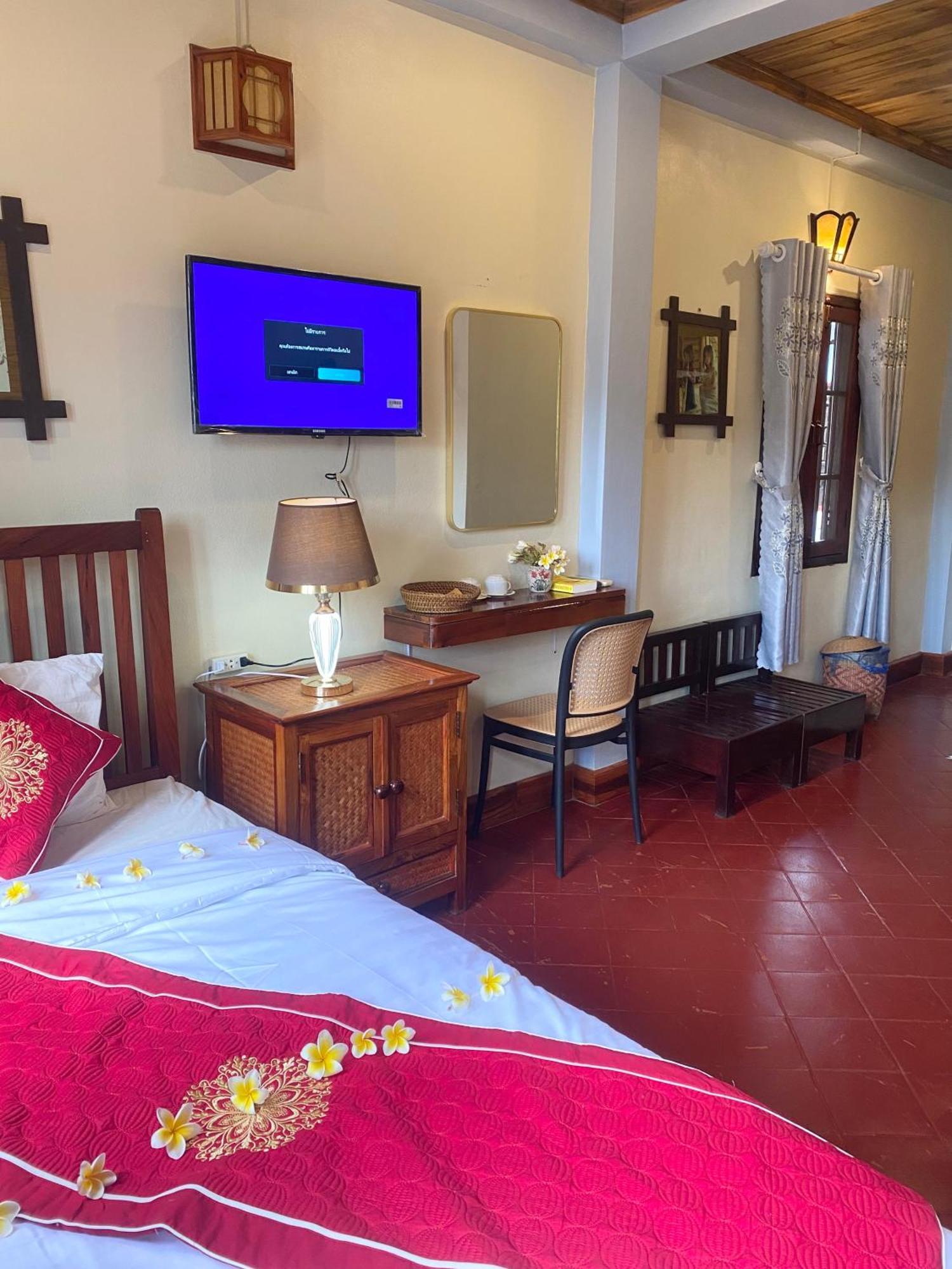 Golden Sun Boutique Hotel Luang Prabang Exterior foto