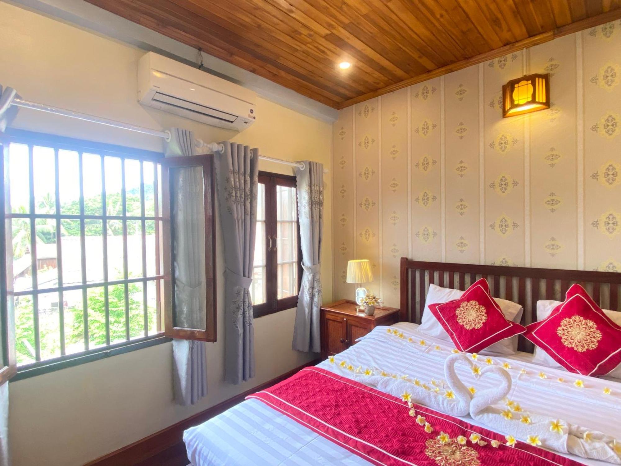 Golden Sun Boutique Hotel Luang Prabang Exterior foto