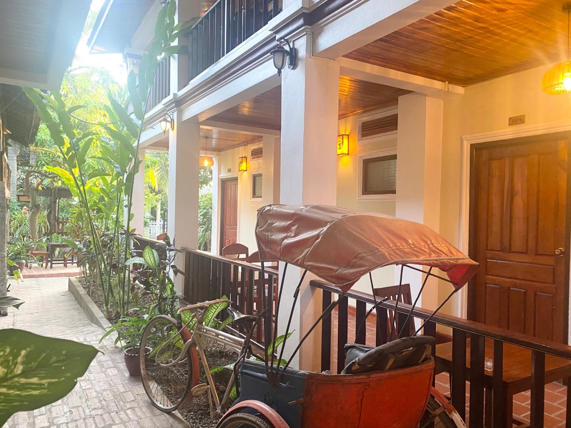Golden Sun Boutique Hotel Luang Prabang Exterior foto